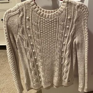 Cute white/cream sweater from hollister